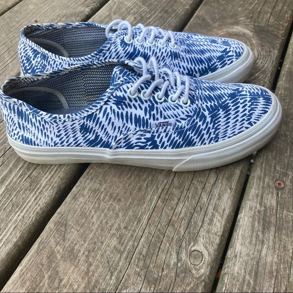 Vintage Vans Off The Wall Sneakers - Picture 6 of 6
